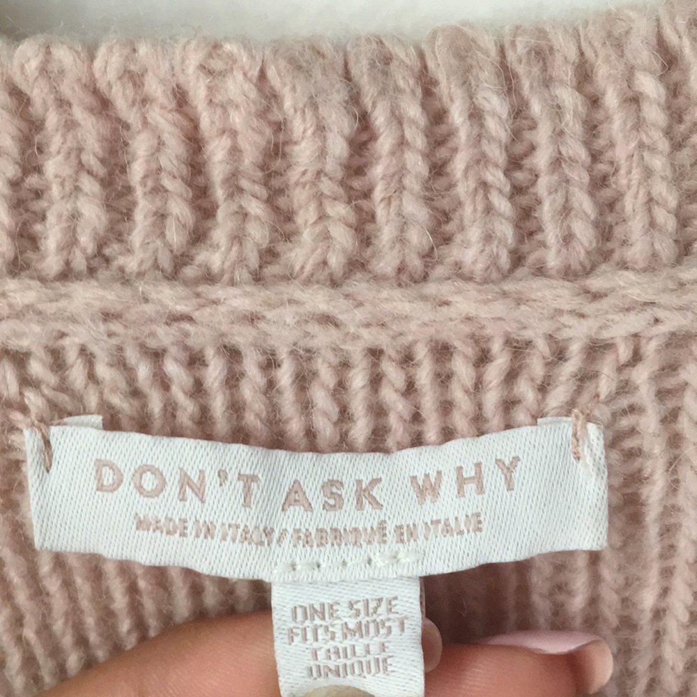 Pink wool sweater - Picture 3 of 3